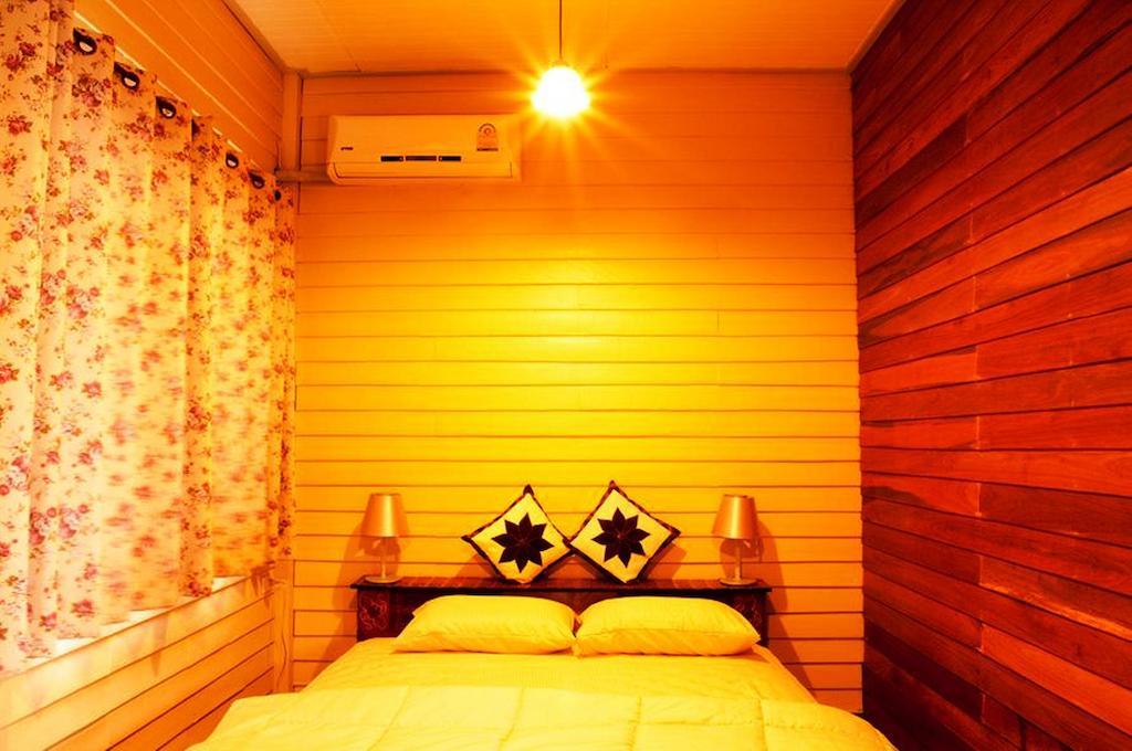 Bed and Breakfast Ban Boonchu Phra Nakhon Si Ayutthaya Habitación foto