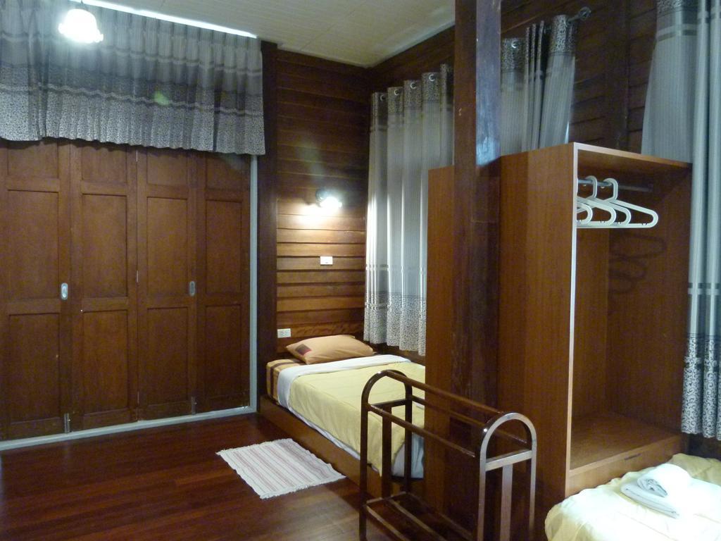 Bed and Breakfast Ban Boonchu Phra Nakhon Si Ayutthaya Exterior foto