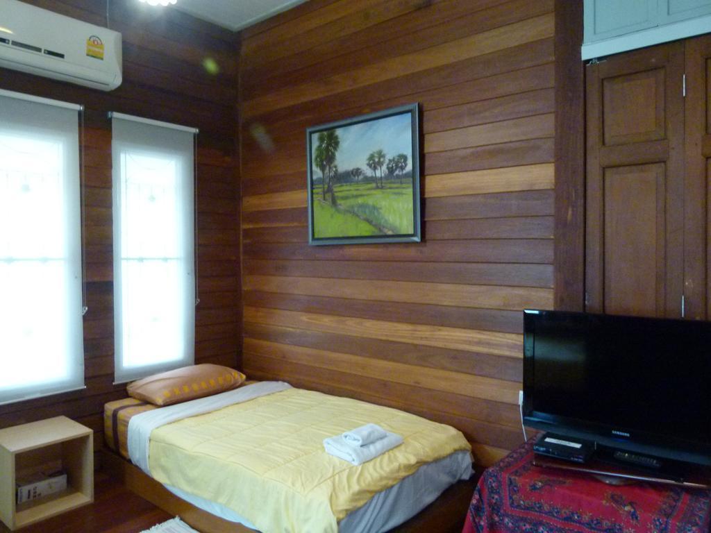 Ban Boonchu Bed and Breakfast Phra Nakhon Si Ayutthaya Exterior foto